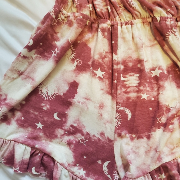 Size medium celestial romper - Picture 2 of 5